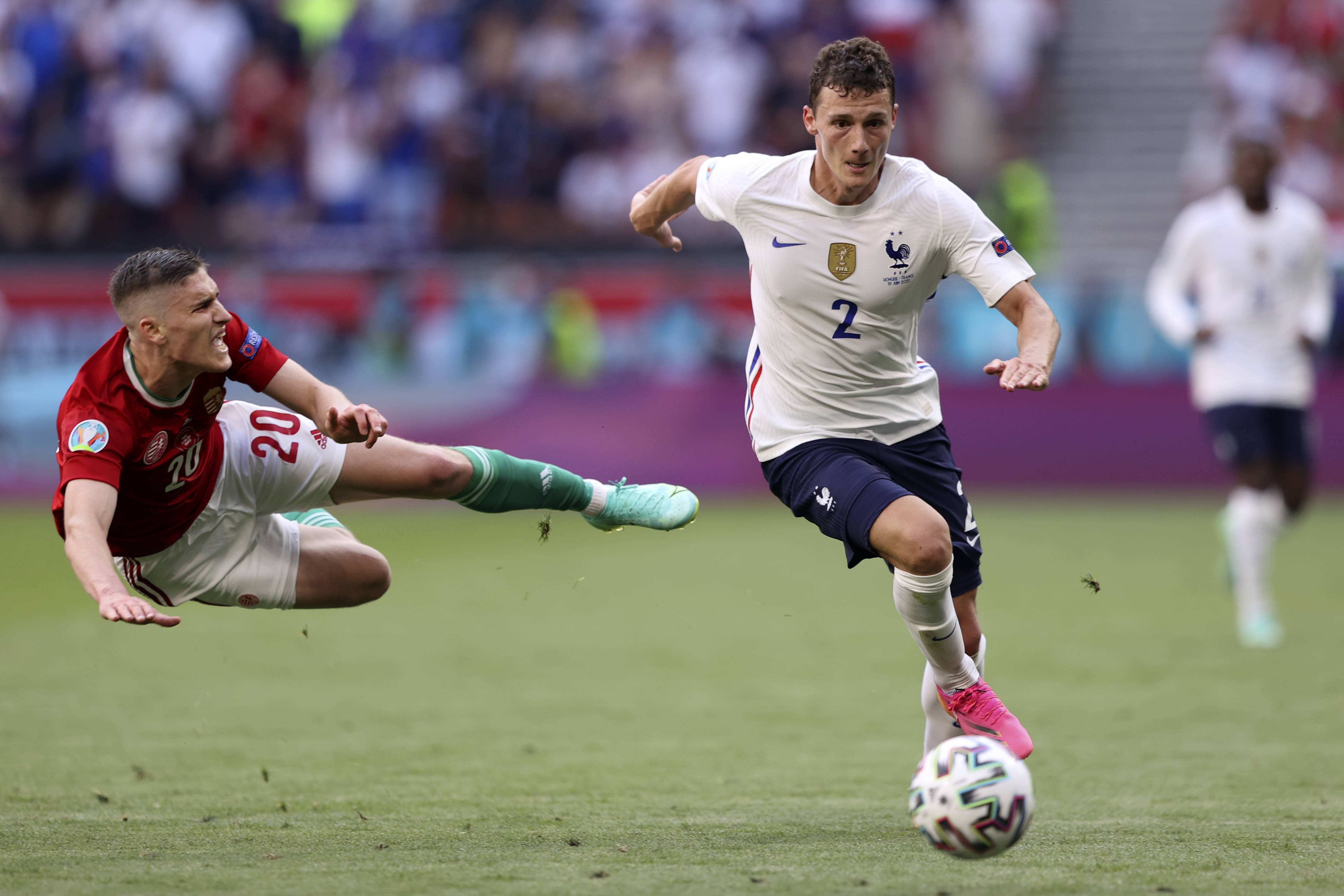 爱体育官网-欧国联赛足球赛事争夺正在激烈进行