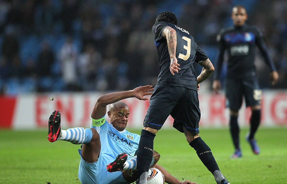 尼斯主场不敌亚眠,遭遇连败 尼斯主场不敌亚眠,遭遇连败