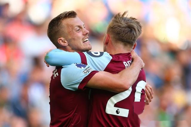 西汉姆联力保不败,安东尼奥建功领衔! 西汉姆联力保不败,安东尼奥建功领衔!