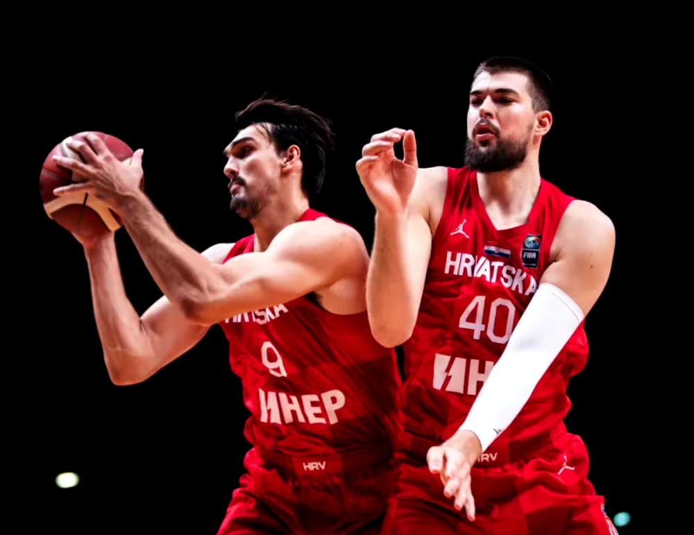 爱体育官网-克罗地亚斯洛文尼亚两队战平，激烈对决宣告结束